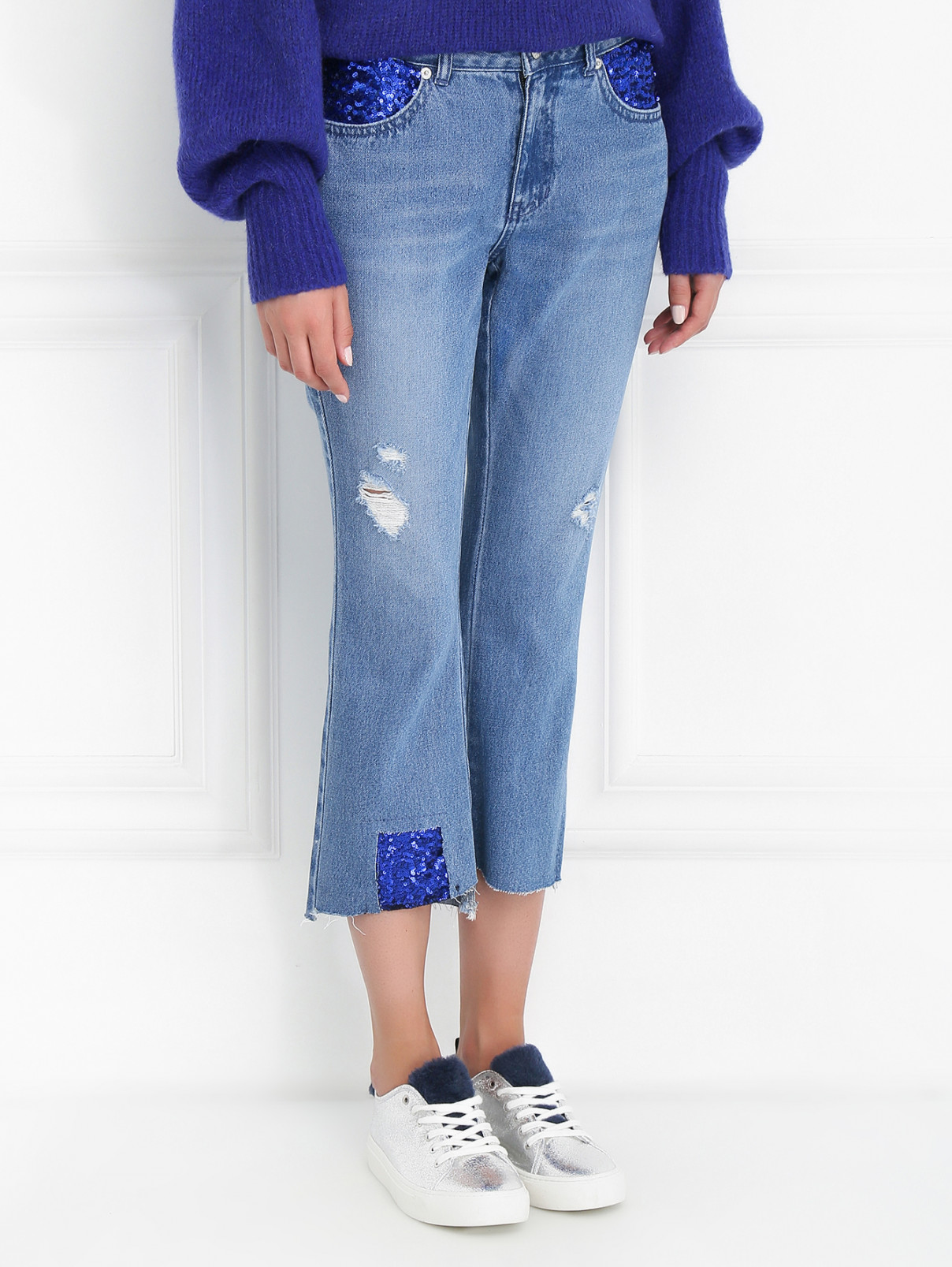 Укороченные джинсы декорированные пайетками Sjyp  –  Модель Верх-Низ  – Цвет:  Синий