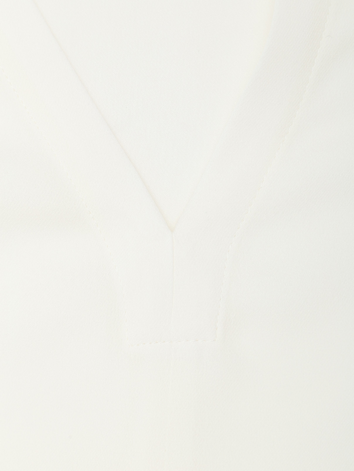 Блуза из шелка с v образным вырезом и драпировками на рукавах Max Mara  –  Деталь  – Цвет:  Белый