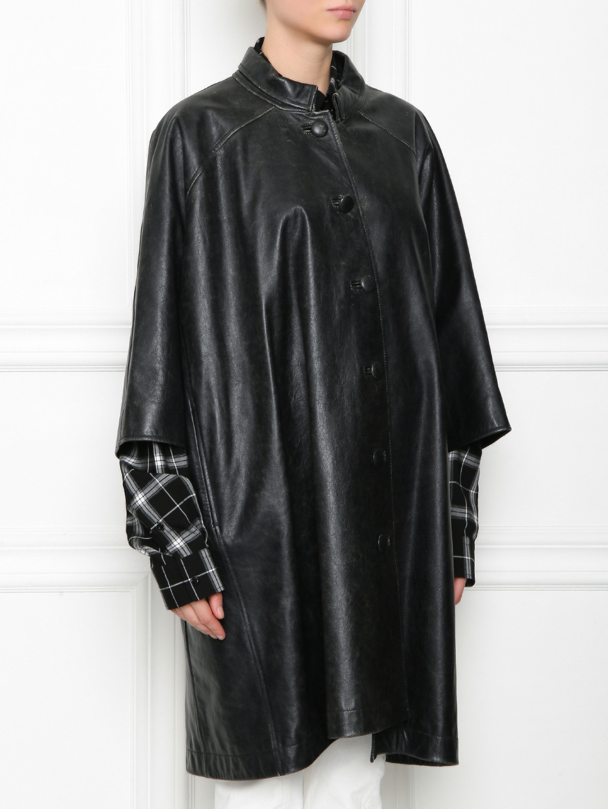 Пальто из кожи с логотипом на спине Balenciaga  –  МодельВерхНиз  – Цвет:  Коричневый
